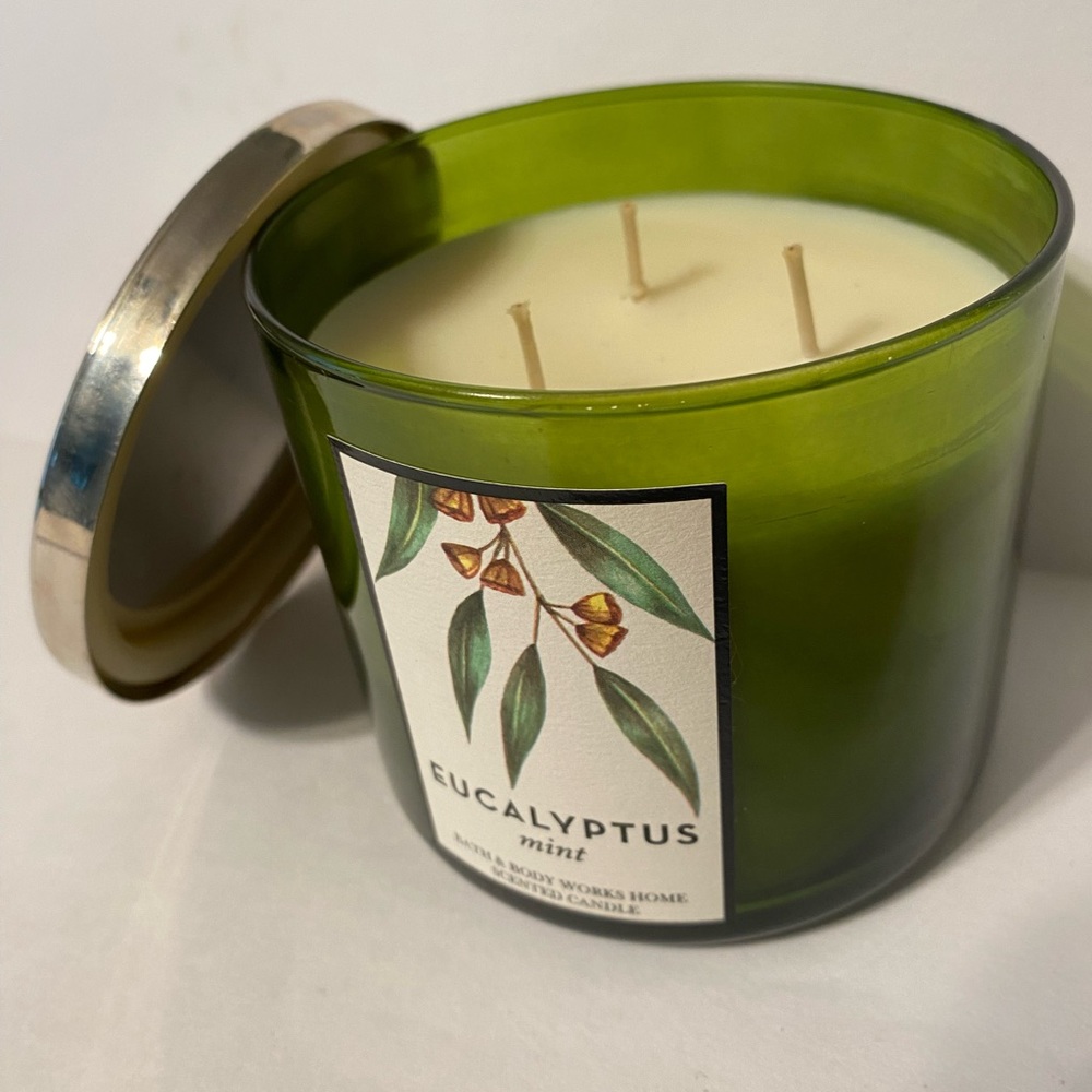 EUCALYPTUS MINT 3 WICK CANDLE by Bath & Body Works